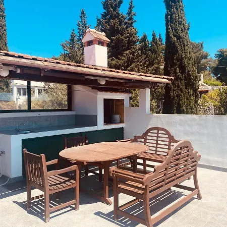 Sky View Of Hell Islands Apartman